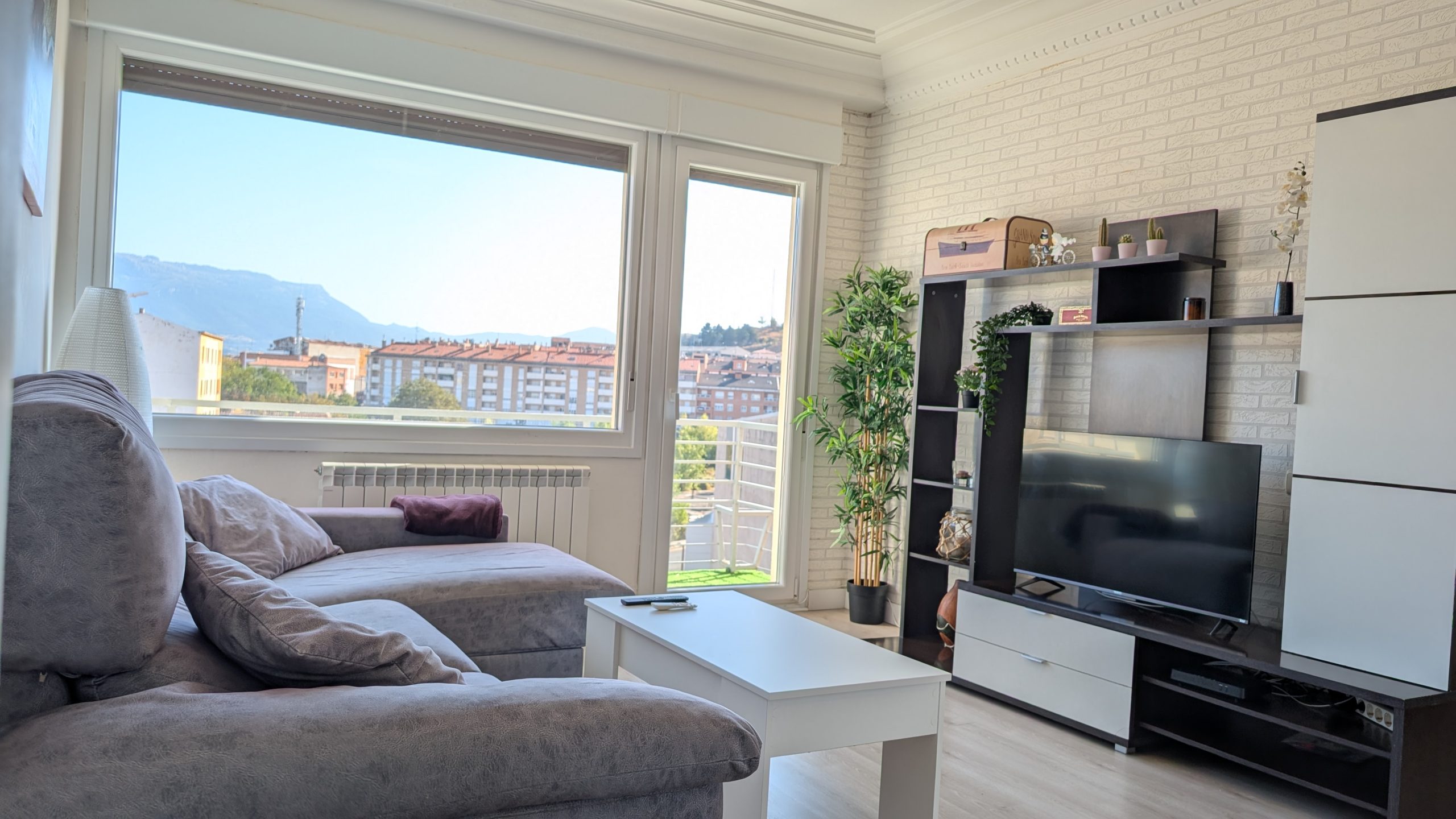 PXL_20250918_085256070